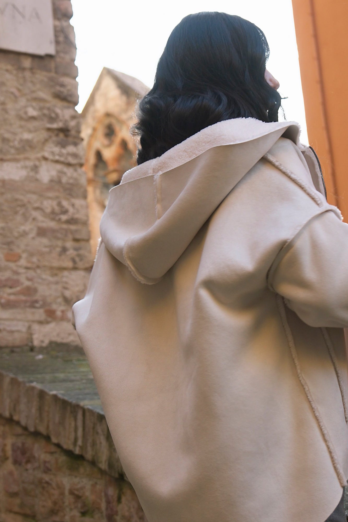 Eco Montone Cappuccio