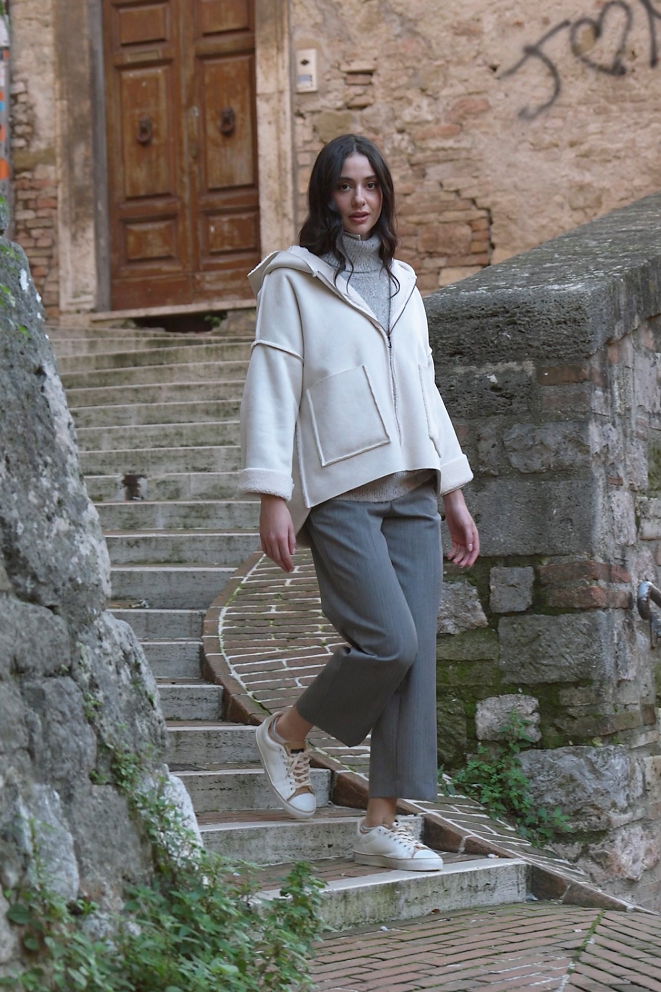 Eco Montone Cappuccio