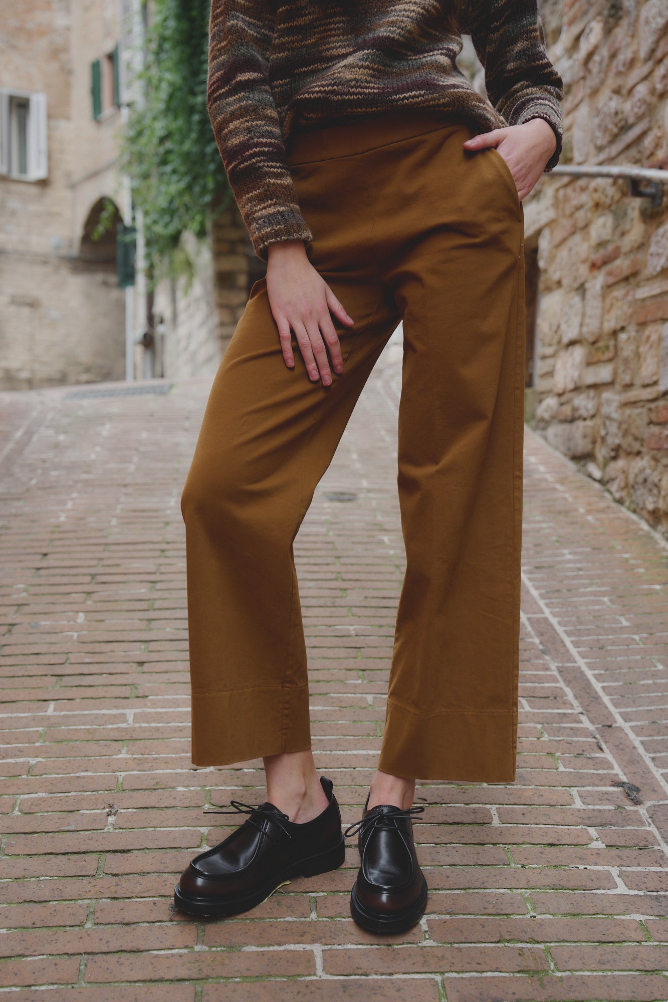 Pantaloni Cropped